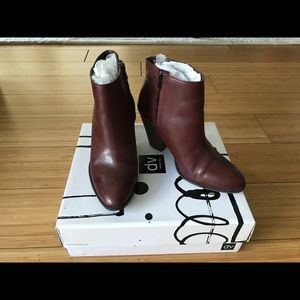 DV by Dolce Vita Hendrick Bootie